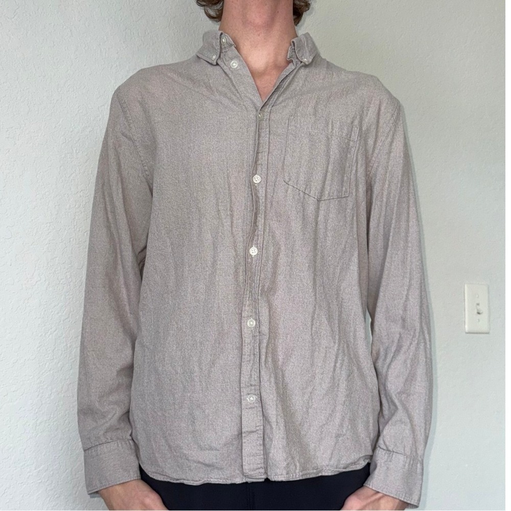 H&M Button Down Shirt Regular Fit Beige Tan Cotton Mens Large Minimalist Pocket